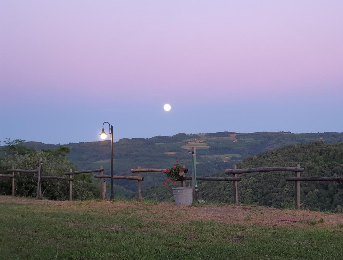 Cascina Brichat Alta Langa Serravalle delle Langhe Exterior photo